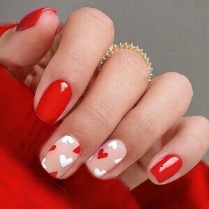 NEW! ♥️ Valentines Day Glossy hearts Press on Nails Set of 24